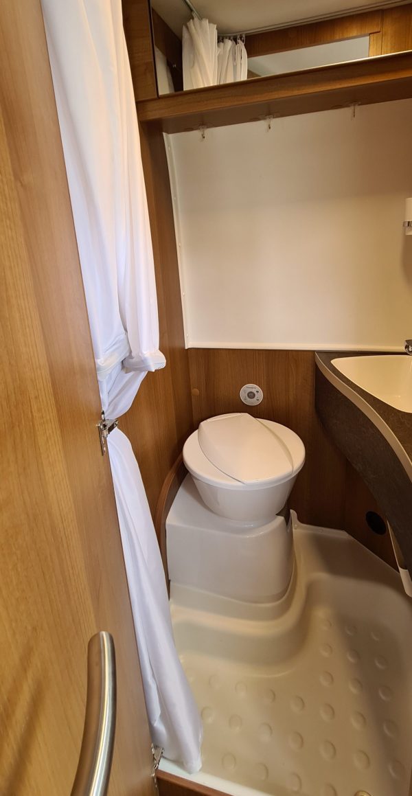 VERKOCHT Knaus VANTourer 600 Sport - Afbeelding 19