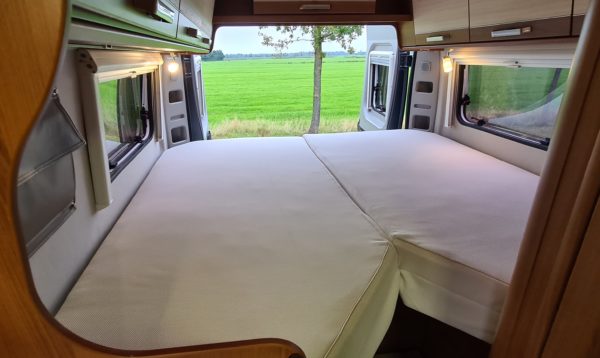 VERKOCHT Knaus VanTourer 600 - Afbeelding 12