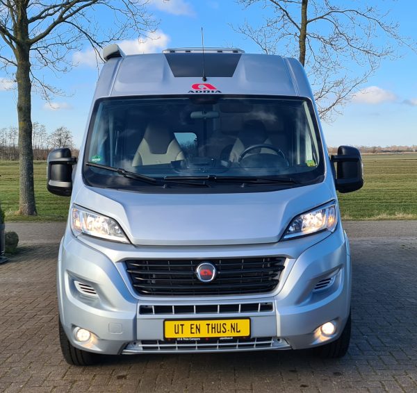 VERKOCHT Adria Twin 600 SLT - Afbeelding 3