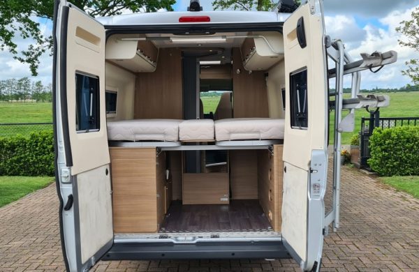 VERKOCHT Adria Twin 640 SLX - Afbeelding 8