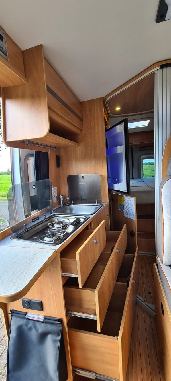 VERKOCHT Pössl Roadcruiser 640 - Afbeelding 9