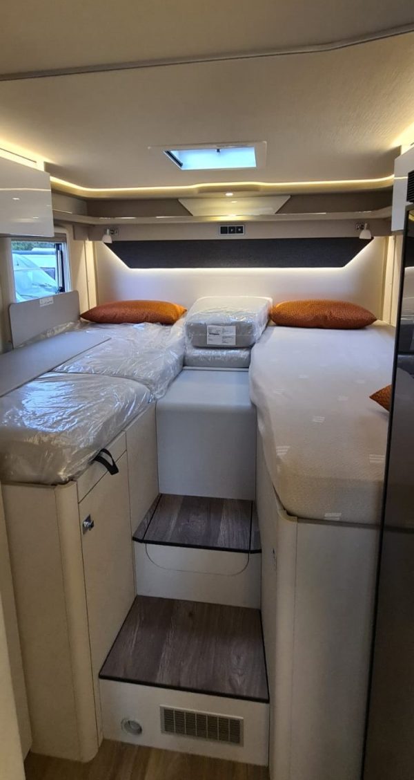 VERKOCHT Hymer Tramp S 585 - Afbeelding 21