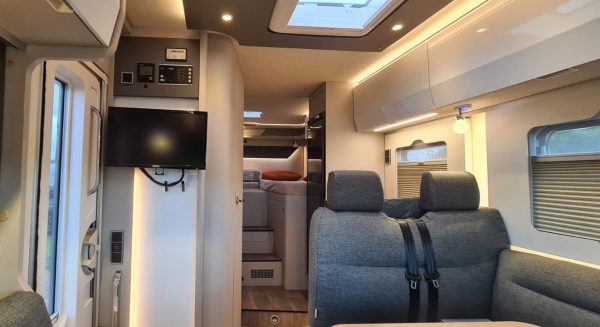 VERKOCHT Hymer Tramp S 585 - Afbeelding 11