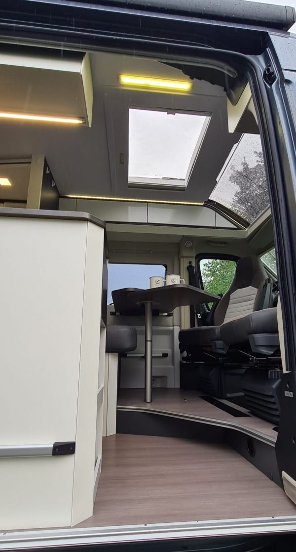 VERKOCHT Adria Twin 640 Supreme SLB - Afbeelding 10