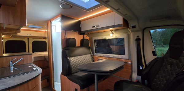 VERKOCHT Pössl Globecar Summit 640 - Afbeelding 10
