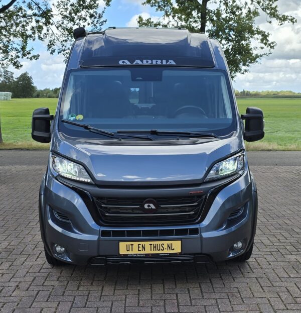 VERKOCHT Adria Twin 640 SGX Supreme - Afbeelding 3