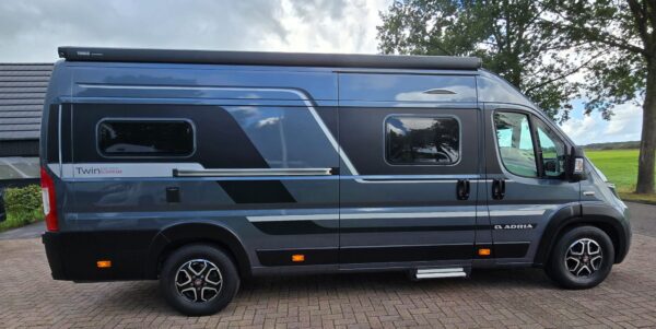 VERKOCHT Adria Twin 640 SGX Supreme - Afbeelding 4