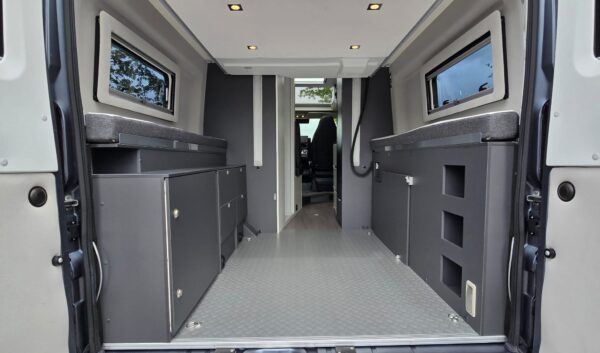 VERKOCHT Adria Twin 640 SGX Supreme - Afbeelding 17