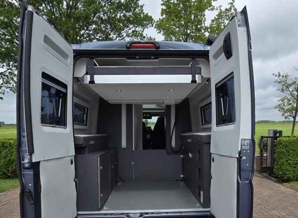 VERKOCHT Adria Twin 640 SGX Supreme - Afbeelding 18