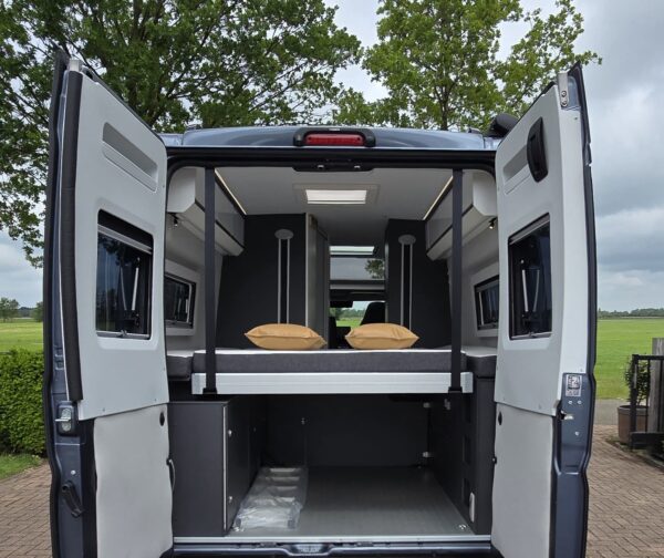 VERKOCHT Adria Twin 640 SGX Supreme - Afbeelding 19
