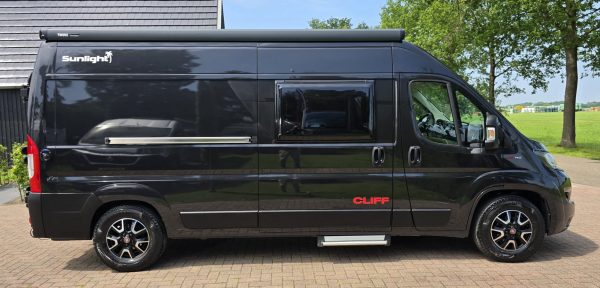 VERKOCHT Sunlight Cliff 600 XV - Afbeelding 5