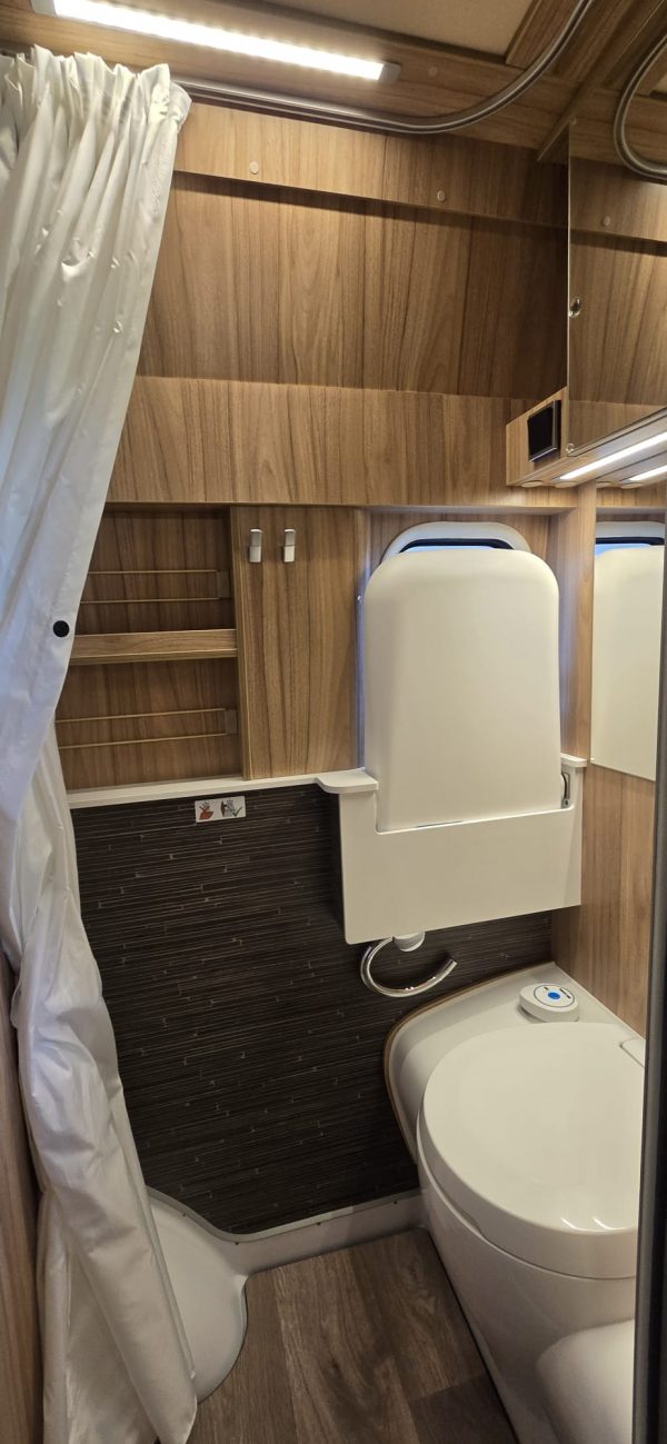 Hymer Grand Canyon S 600 4x4 CrossOver - Afbeelding 24