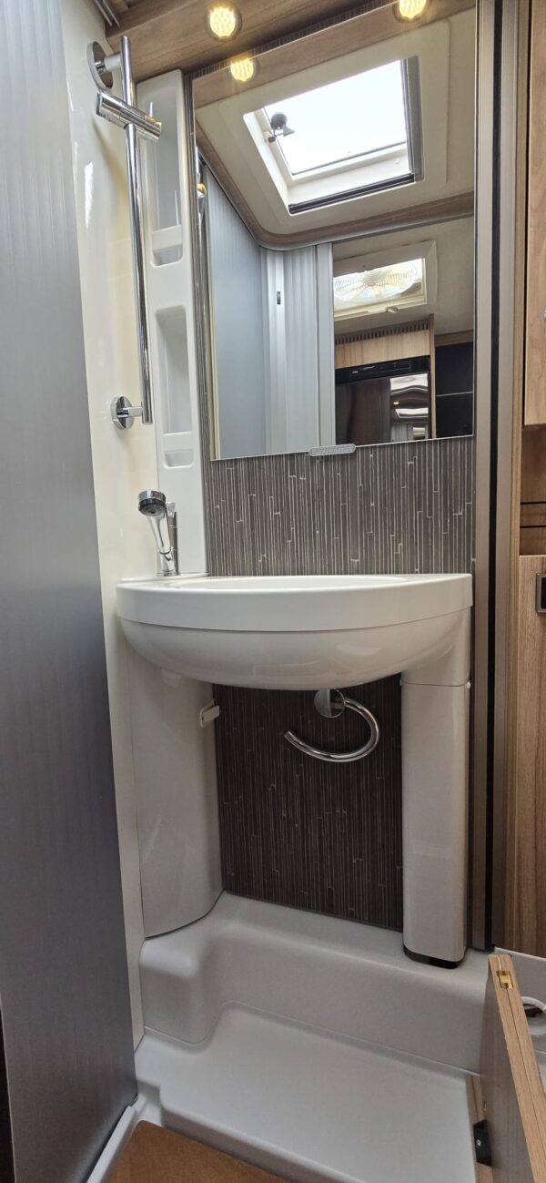 Hymer MLT 570 4x4 CrossOver - Afbeelding 21