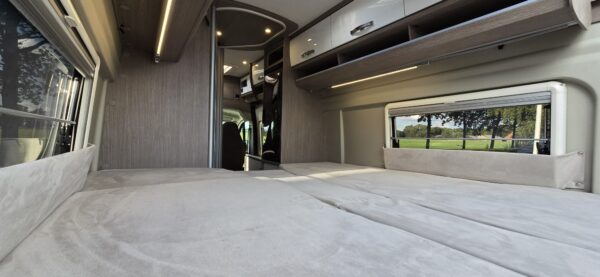 VERKOCHT Pössl Roadcruiser 640 XL - Afbeelding 13