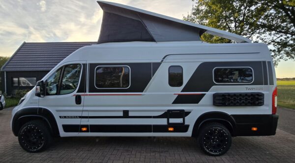 Adria Twin 640 SGX Supreme Sports - Afbeelding 5