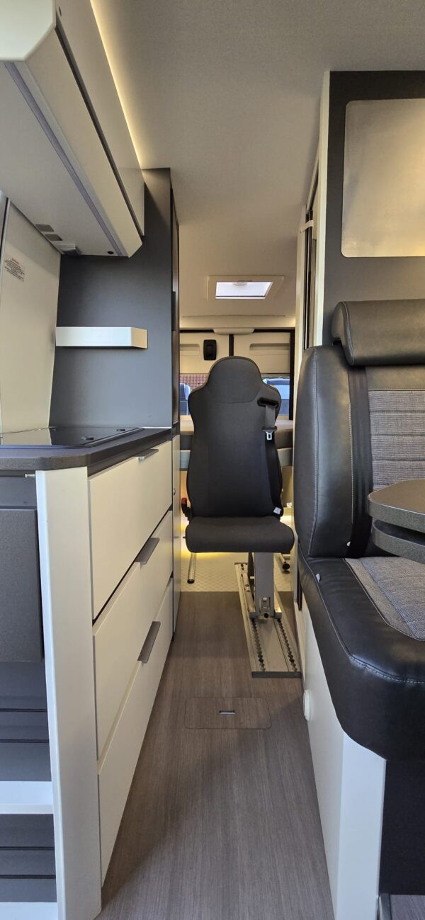 Adria Twin 640 SGX Supreme Sports - Afbeelding 12