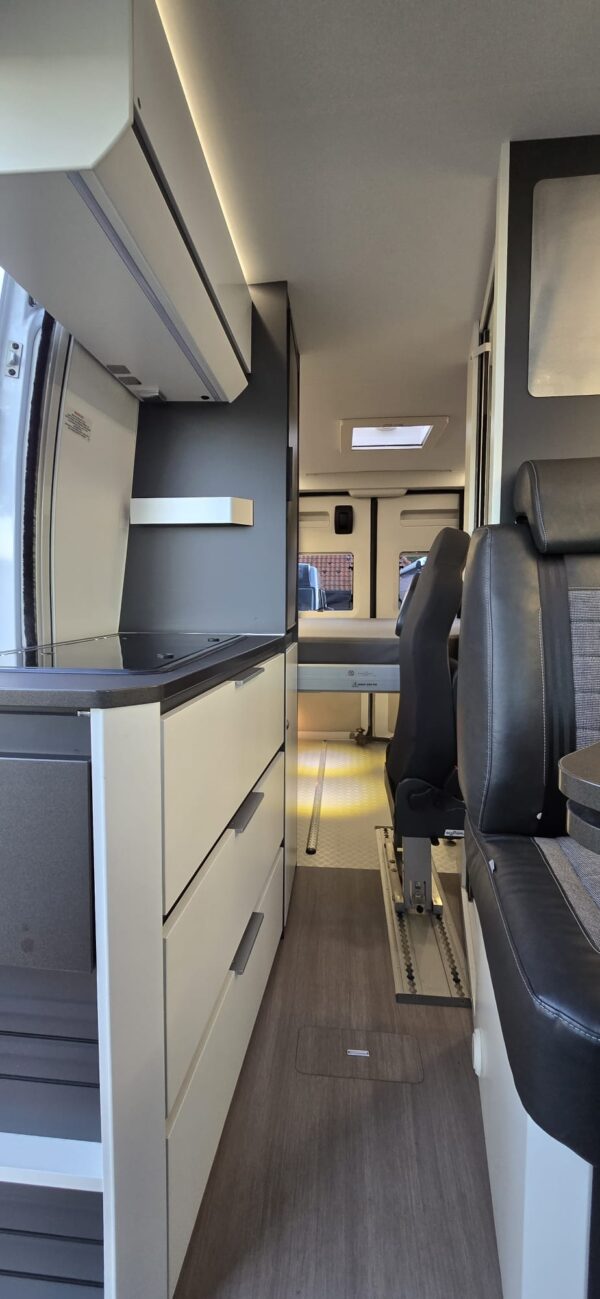 Adria Twin 640 SGX Supreme Sports - Afbeelding 11