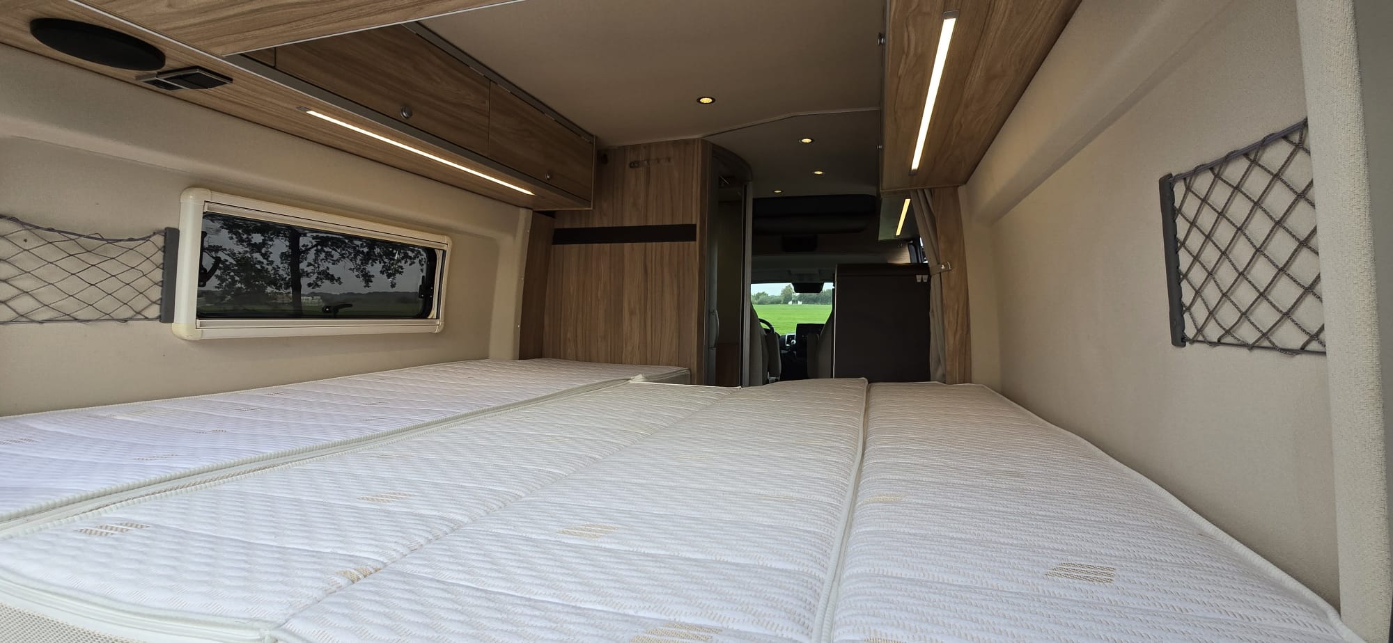 VERKOCHT Hymer Yellowstone 640 - Afbeelding 16
