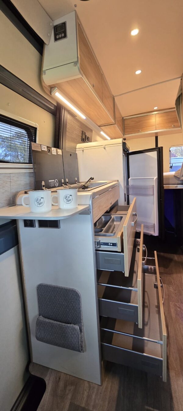 Hymer Grand Canyon S 600 4x4 - Afbeelding 13