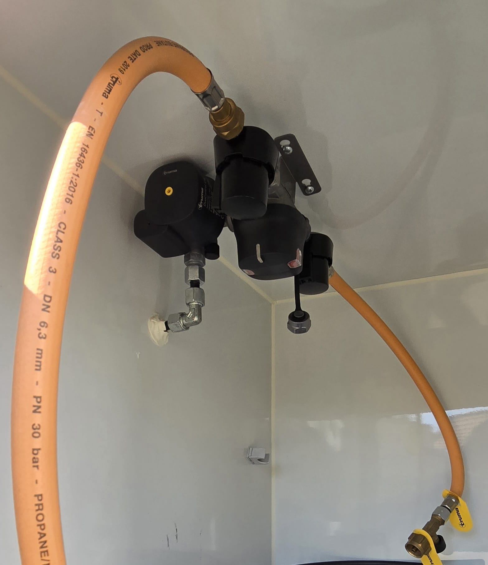 VERKOCHT Adria Twin 640 SLB Supreme - Afbeelding 22