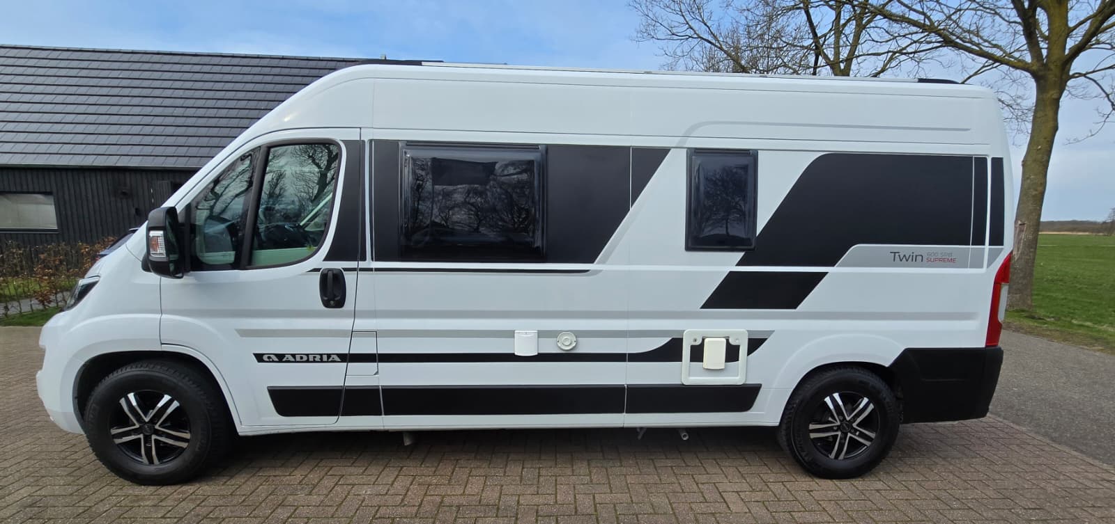 Adria Twin 600 SPB Supreme - Afbeelding 4