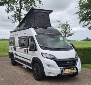 Adria Twin 640 SGX Supreme Sports