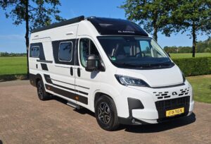 Adria Twin 640 SGX Supreme